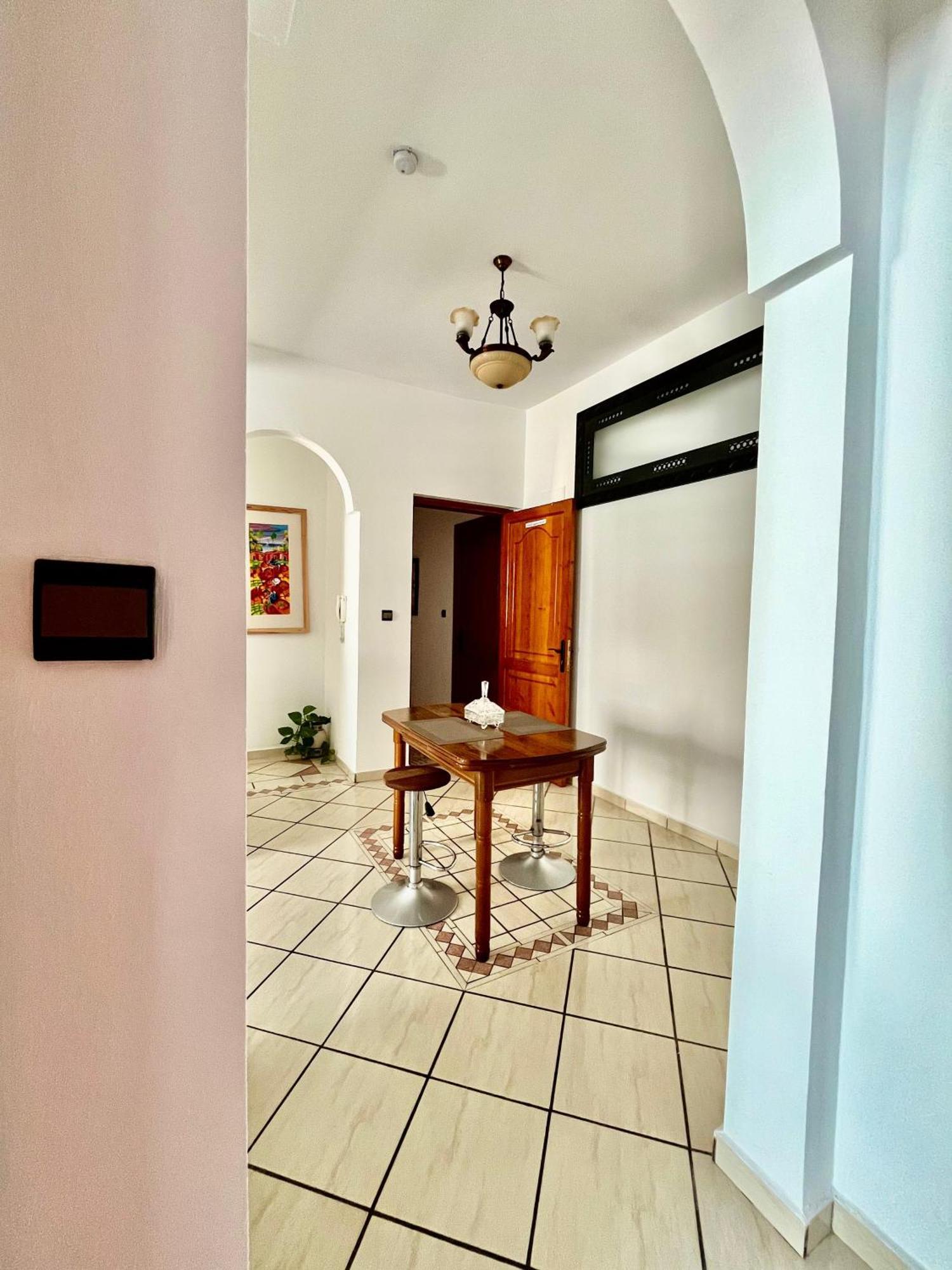 Ambre Appartement 에사우이라 외부 사진